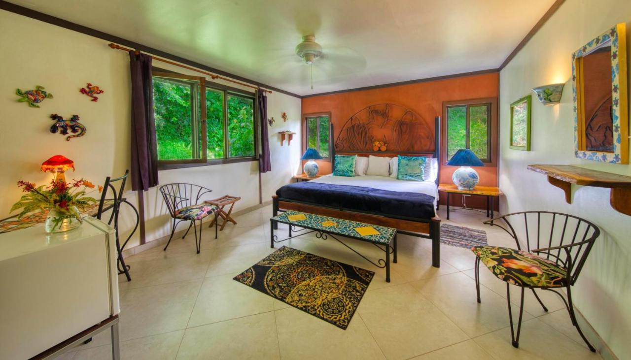 Lucky Bug Bed And Breakfast Nuevo Arenal Exterior foto